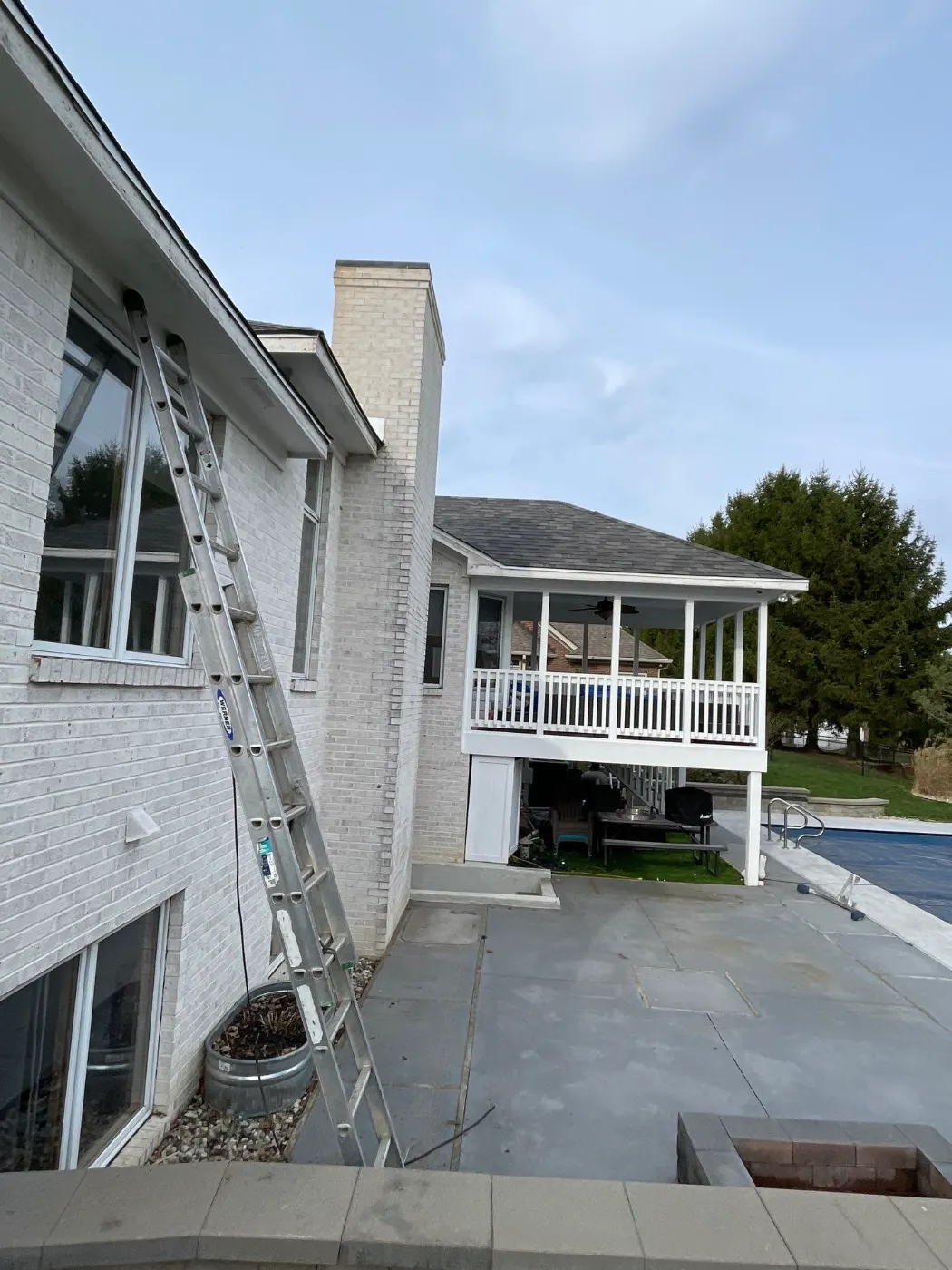 Bay window installation in Chapel Pines